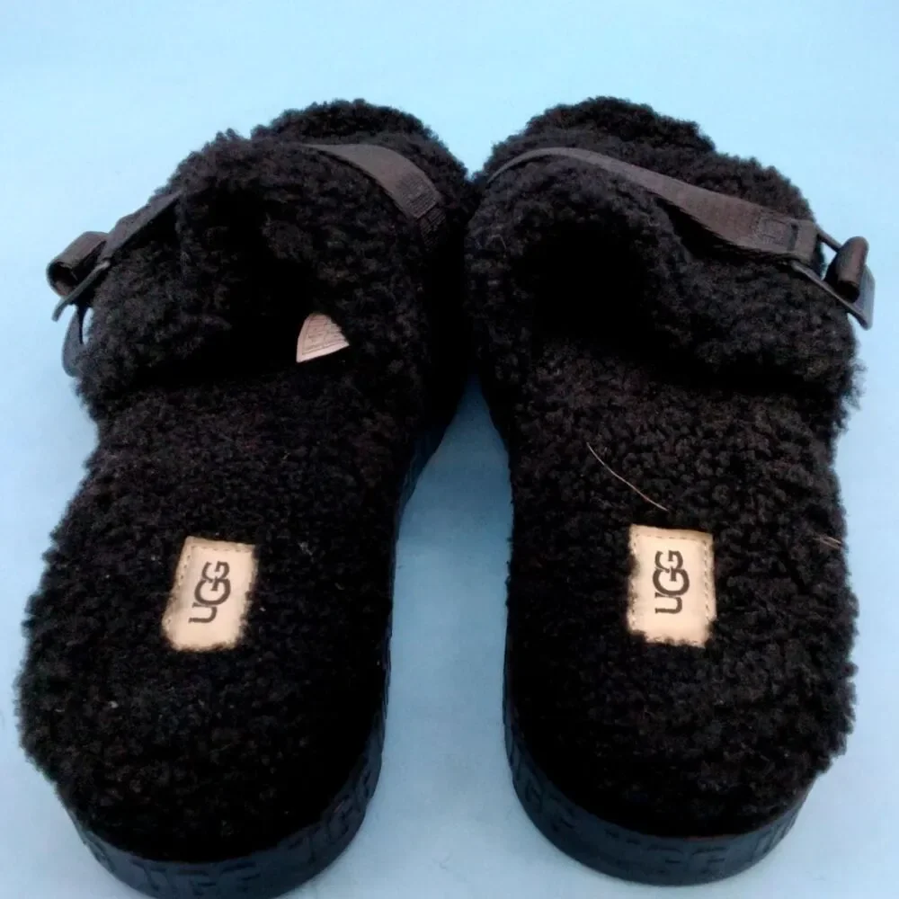 UGG Fluffita Black Platform Slides - Size 8 - EUC